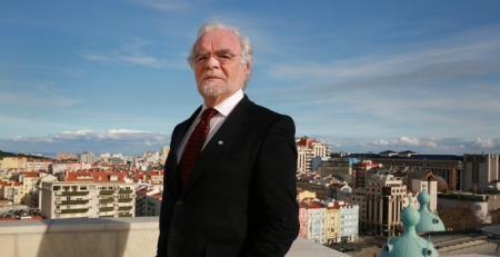 Modernizar e defender a atividade do oftalmologista