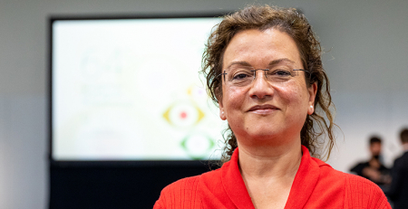 “O impacto de uma palavra ao vivo é diferente dos meios audiovisuais”