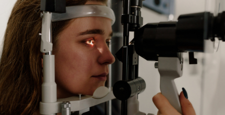 Técnicas de transplantação ocular no CHUSJ com certificação renovada